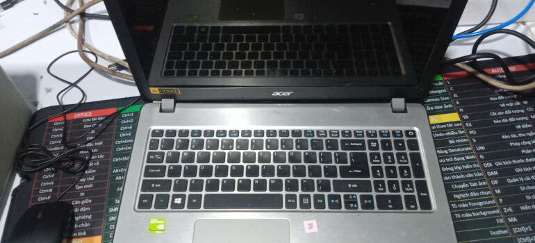 5 Cách Sửa Máy Tính Dell HP Chạy Không Lên Hình Win 10, 7, 11