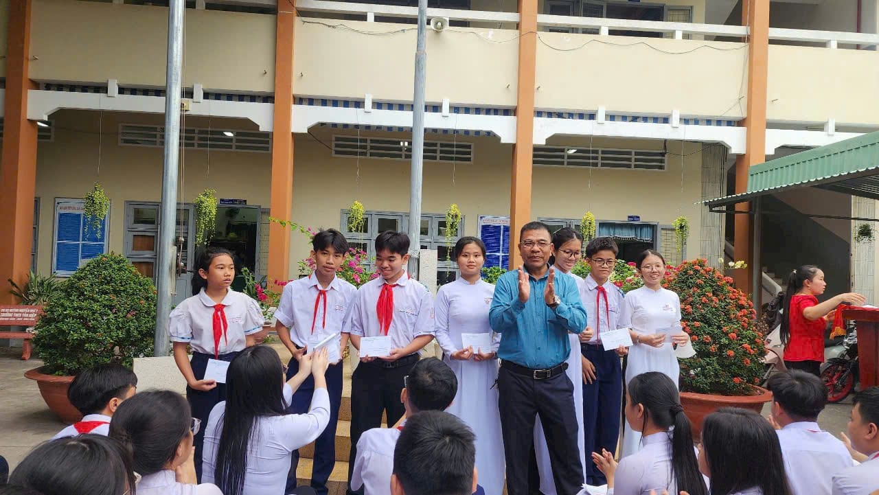 Khóa học tin học văn phòng online miễn phí